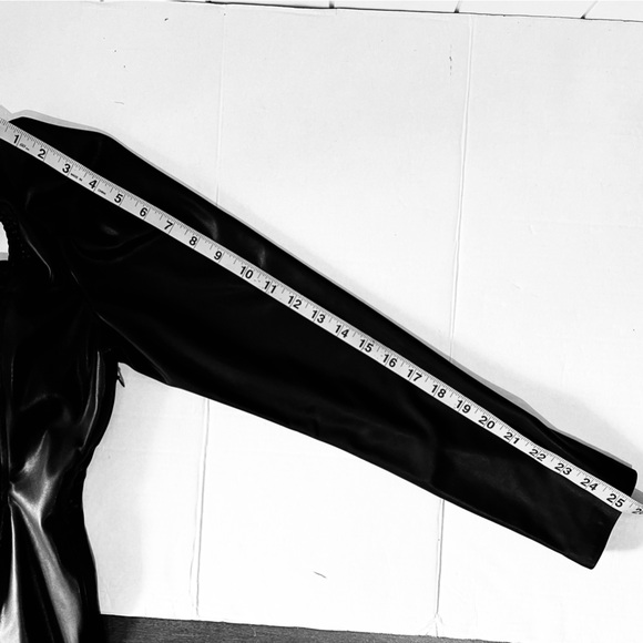 Generation Love NWT Estelle Vegan Leathet Mini Dress size L Black - Picture 8 of 13